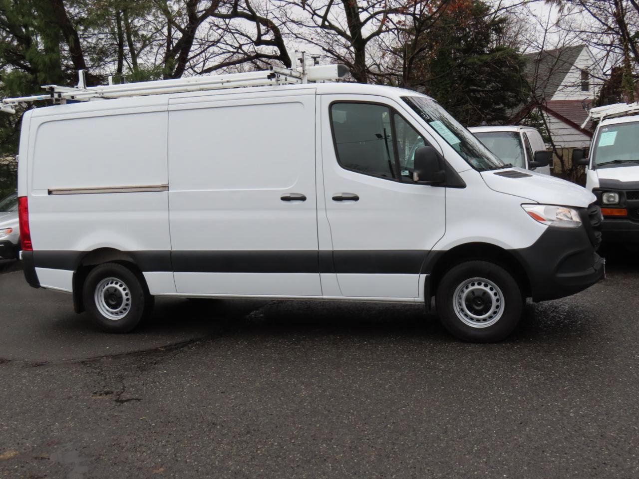 Used 2020 Mercedes-Benz Sprinter 1500 image 7