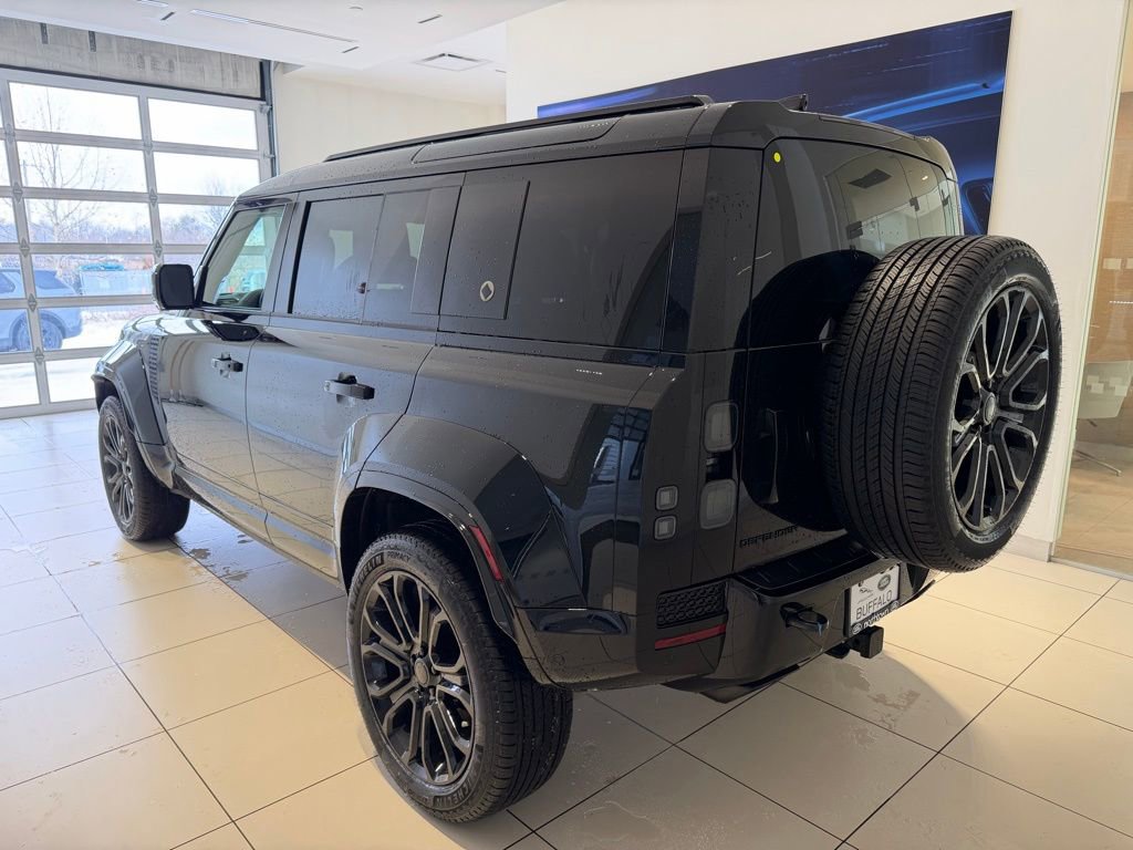 New 2026 Land Rover Defender 110 image 2