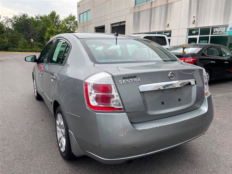 Used 2010 Nissan Sentra 2.0 S w/ Convenience Pkg FWD image 6