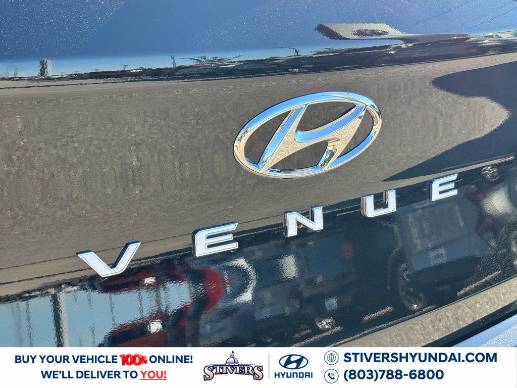 New 2026 Hyundai Venue SEL FWD image 15