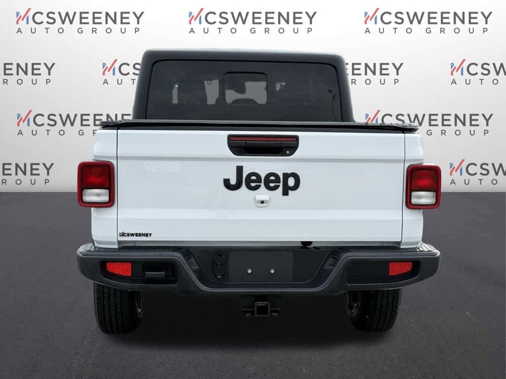 Used 2024 Jeep Gladiator Sport image 4