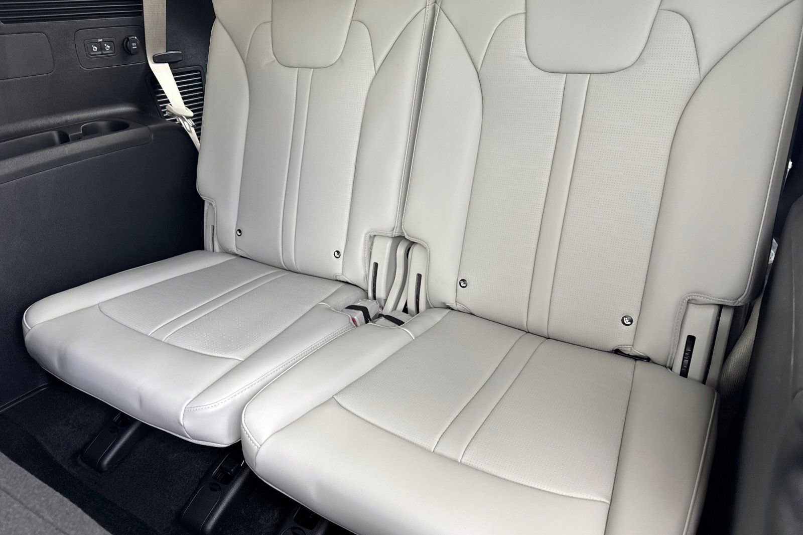 New 2026 Kia Sorento EX image 15