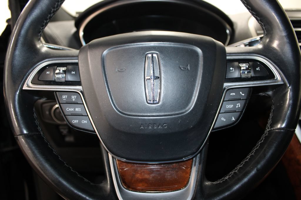 Used 2019 Lincoln Nautilus Reserve w/ Cargo Utility Package AWD/4WD image 27