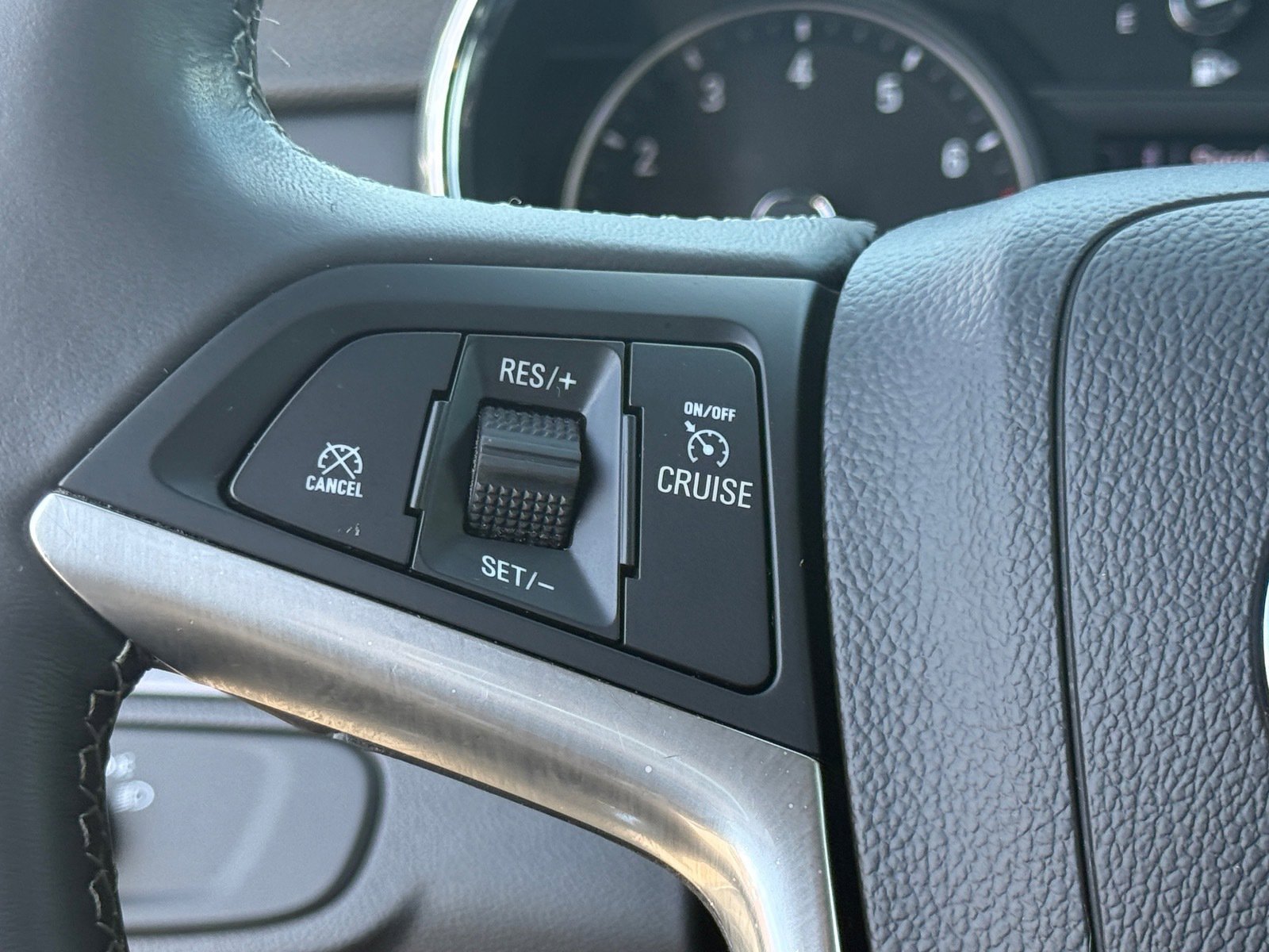 Used 2021 Buick Encore Preferred FWD image 14