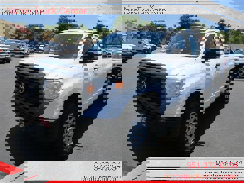 Used 2016 Toyota Tundra SR w/ Tow Package image 2