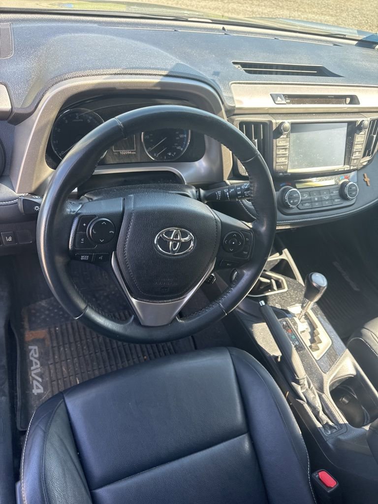 Used 2016 Toyota RAV4 Limited w/ Advanced Technology Package image 20
