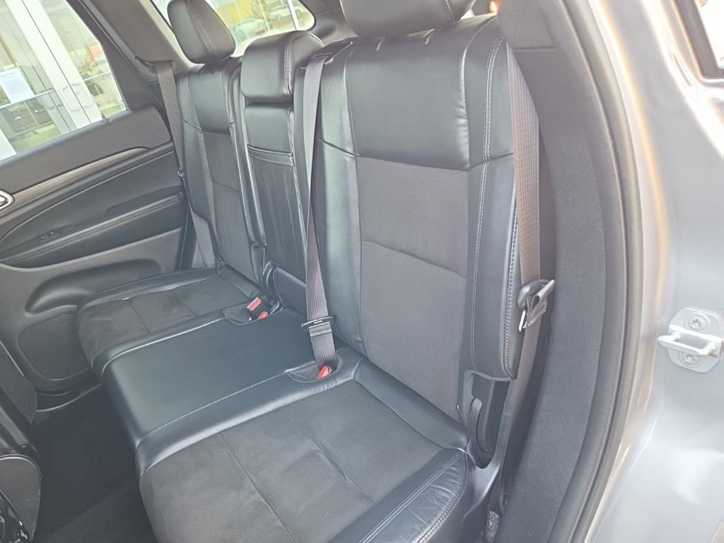 Used 2019 Jeep Grand Cherokee Altitude image 30