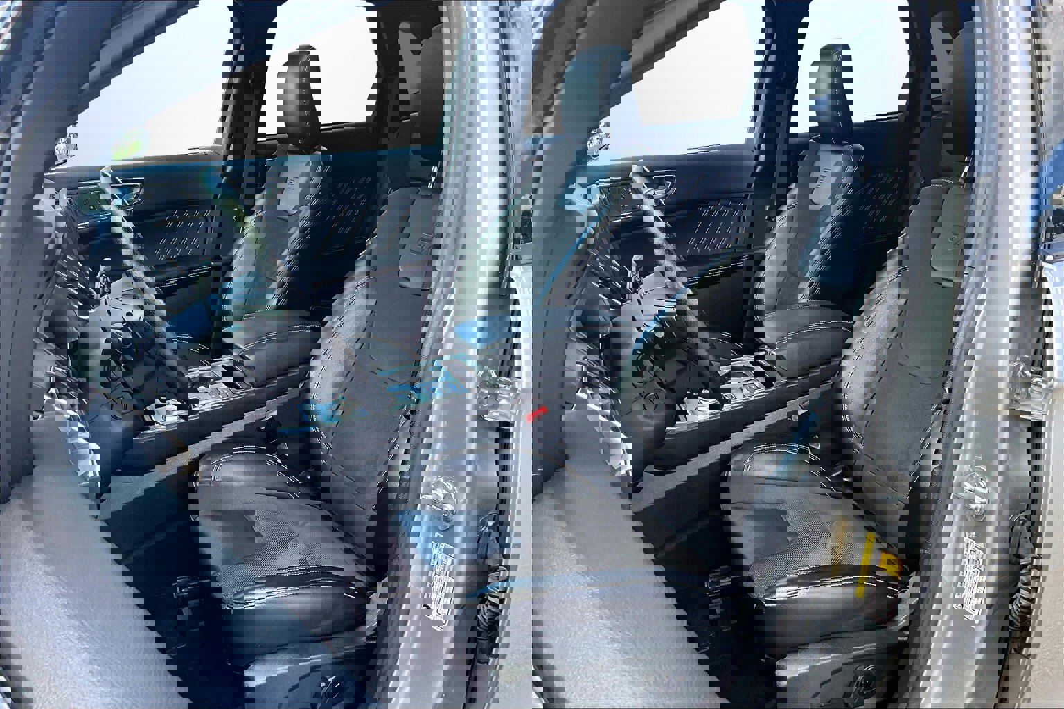 Used 2022 Ford Edge ST w/ Equipment Group 401A AWD/4WD image 16