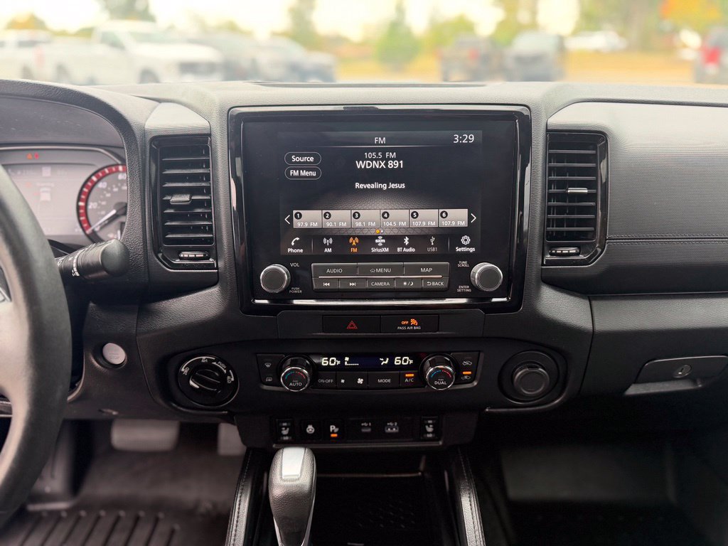 Used 2022 Nissan Frontier PRO-4X w/ Pro-4X Premium Package AWD/4WD image 27