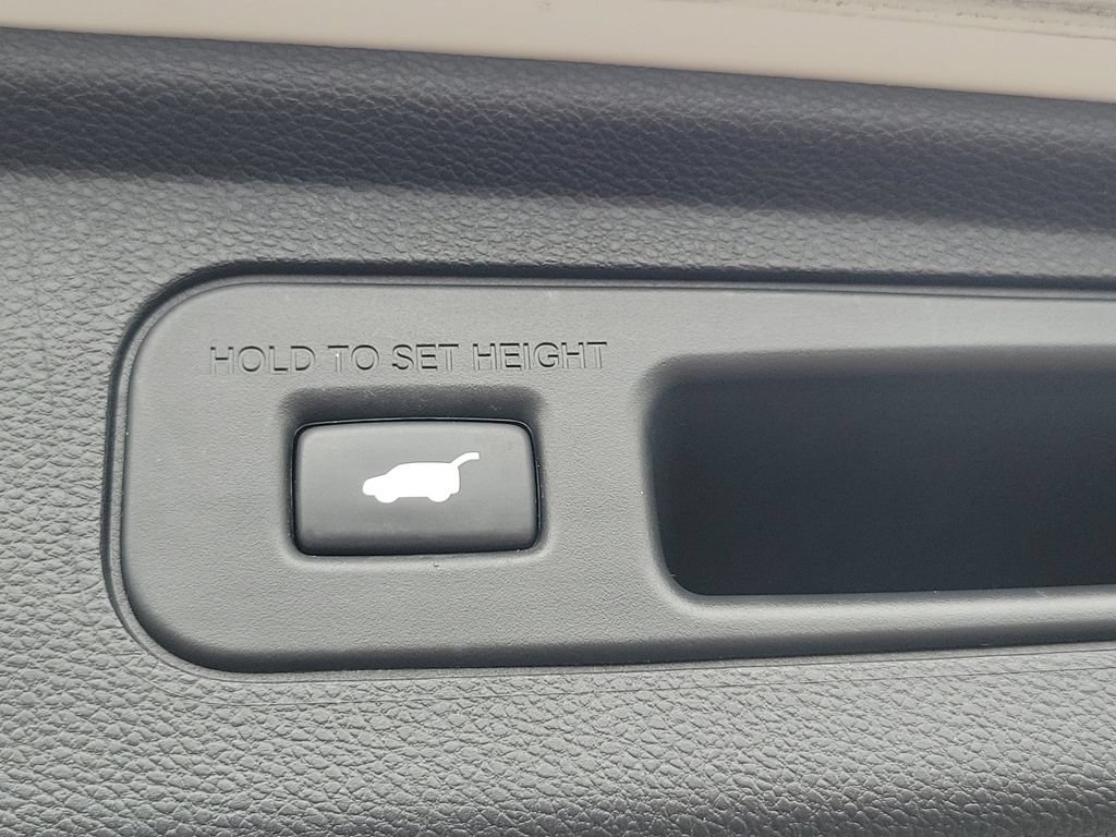 Used 2018 Honda Odyssey Elite image 29