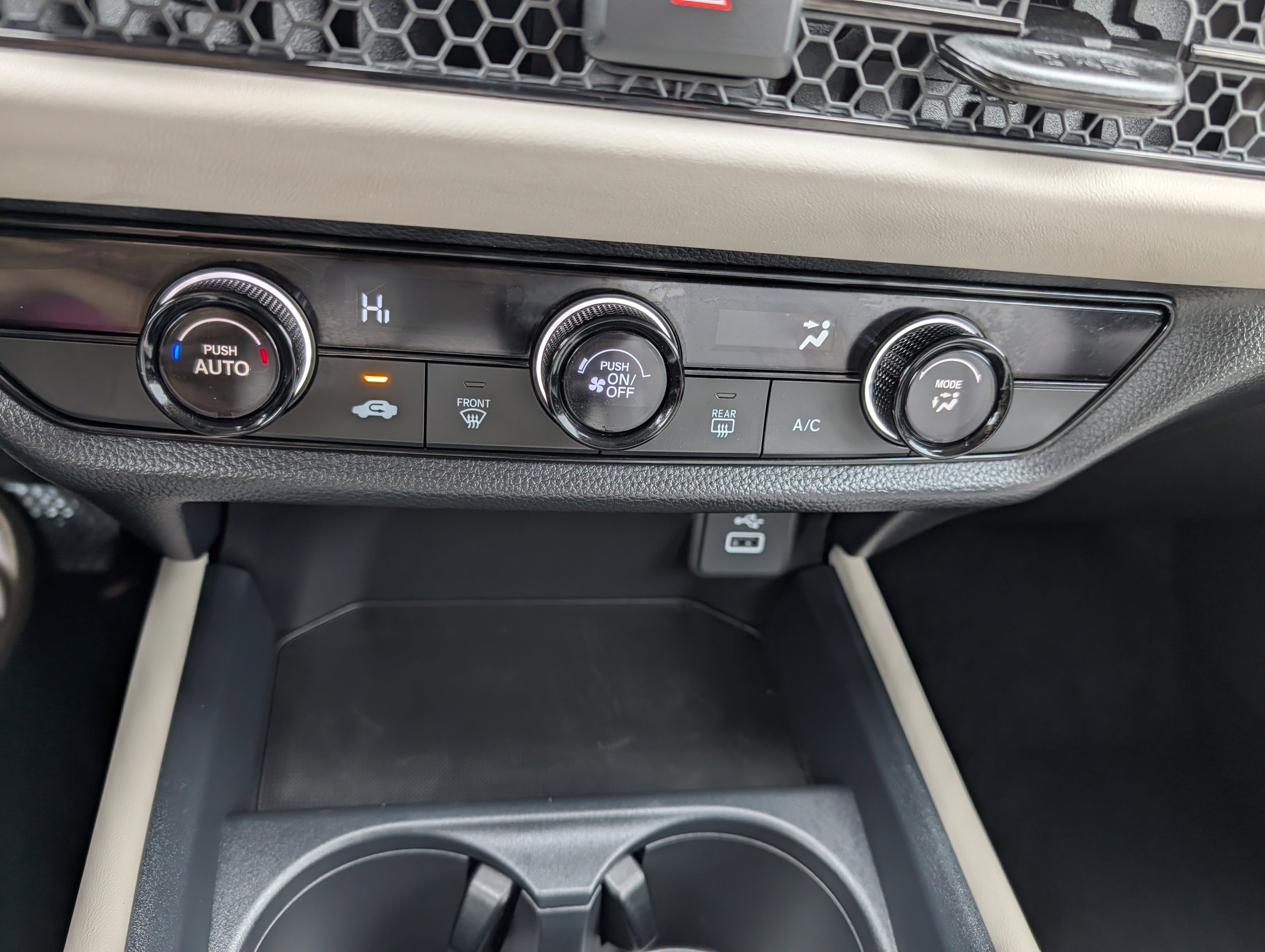 Used 2024 Honda HR-V LX image 31