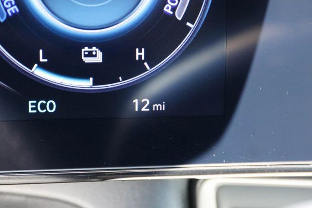 New 2026 Hyundai Elantra Limited image 26