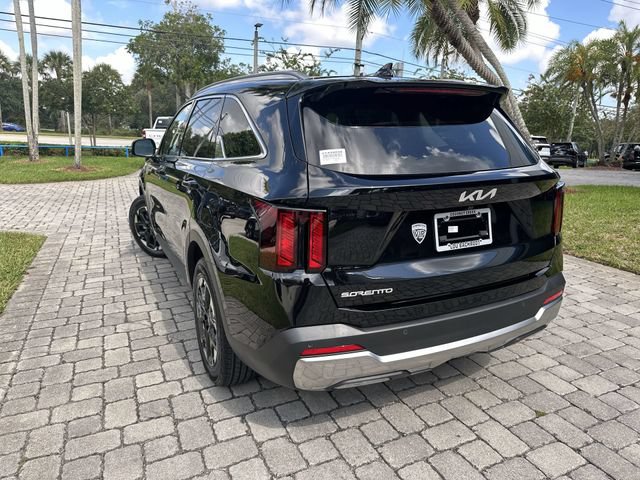 Used 2026 Kia Sorento S w/ S Panoramic Sunroof Package FWD image 12