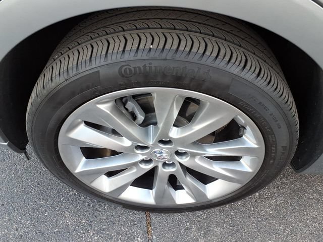 Used 2023 Buick Envision Avenir AWD/4WD image 13
