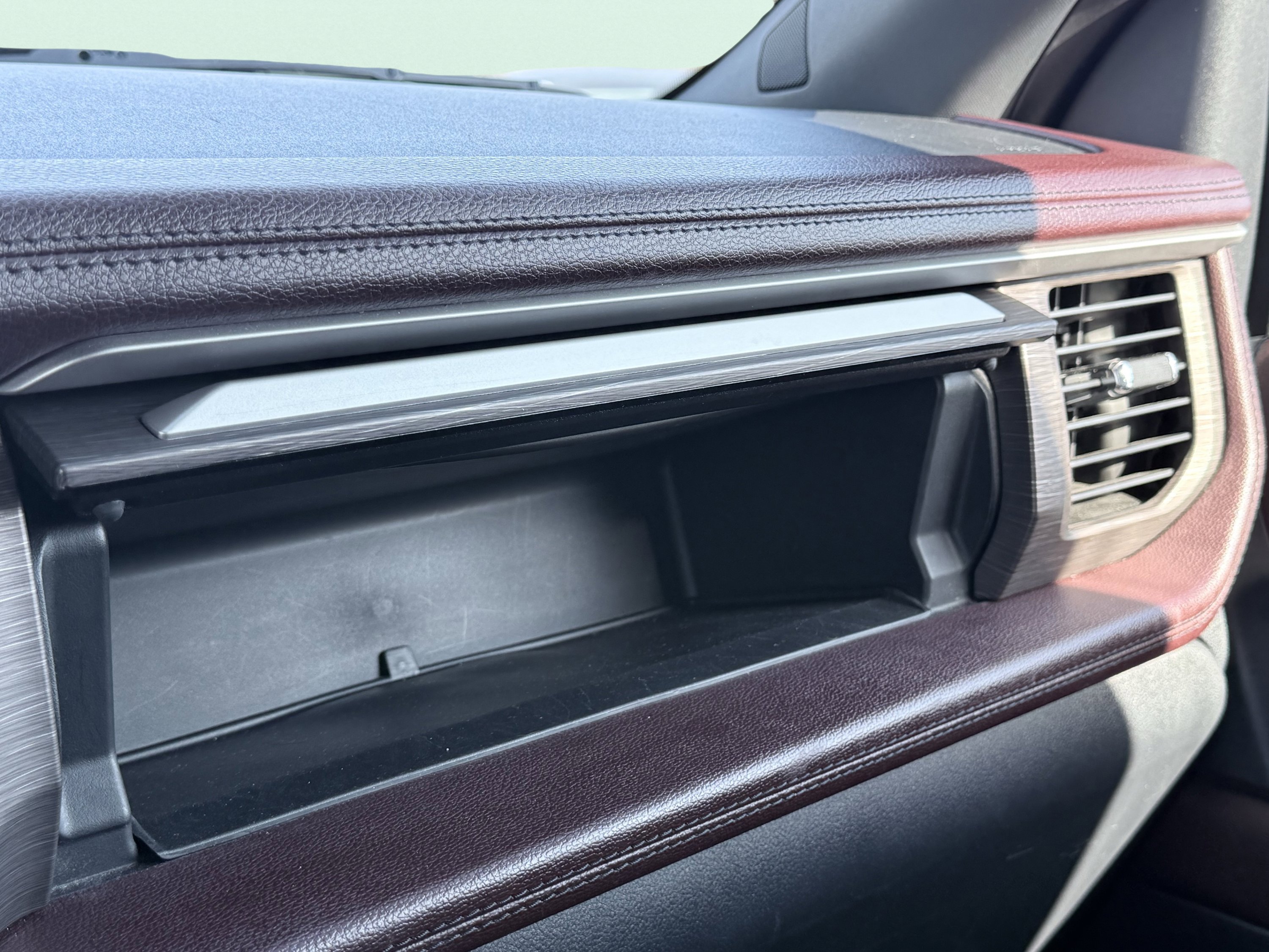 Used 2023 Ford Expedition Max Limited image 79