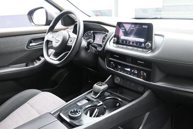 Used 2023 Nissan Rogue SV AWD/4WD image 30