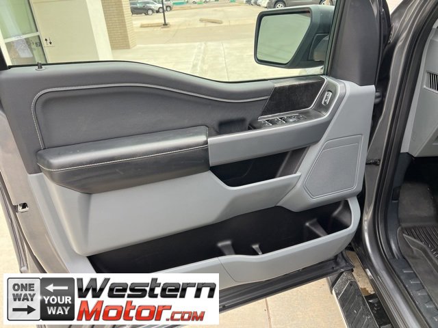 Used 2022 Ford F150 XLT w/ Equipment Group 302A High image 8