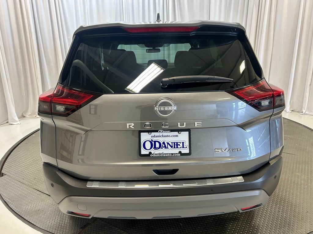 Used 2023 Nissan Rogue SV AWD/4WD image 26