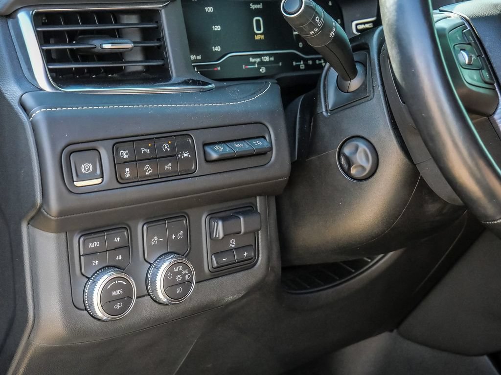 Used 2023 GMC Yukon Denali Ultimate AWD/4WD image 39
