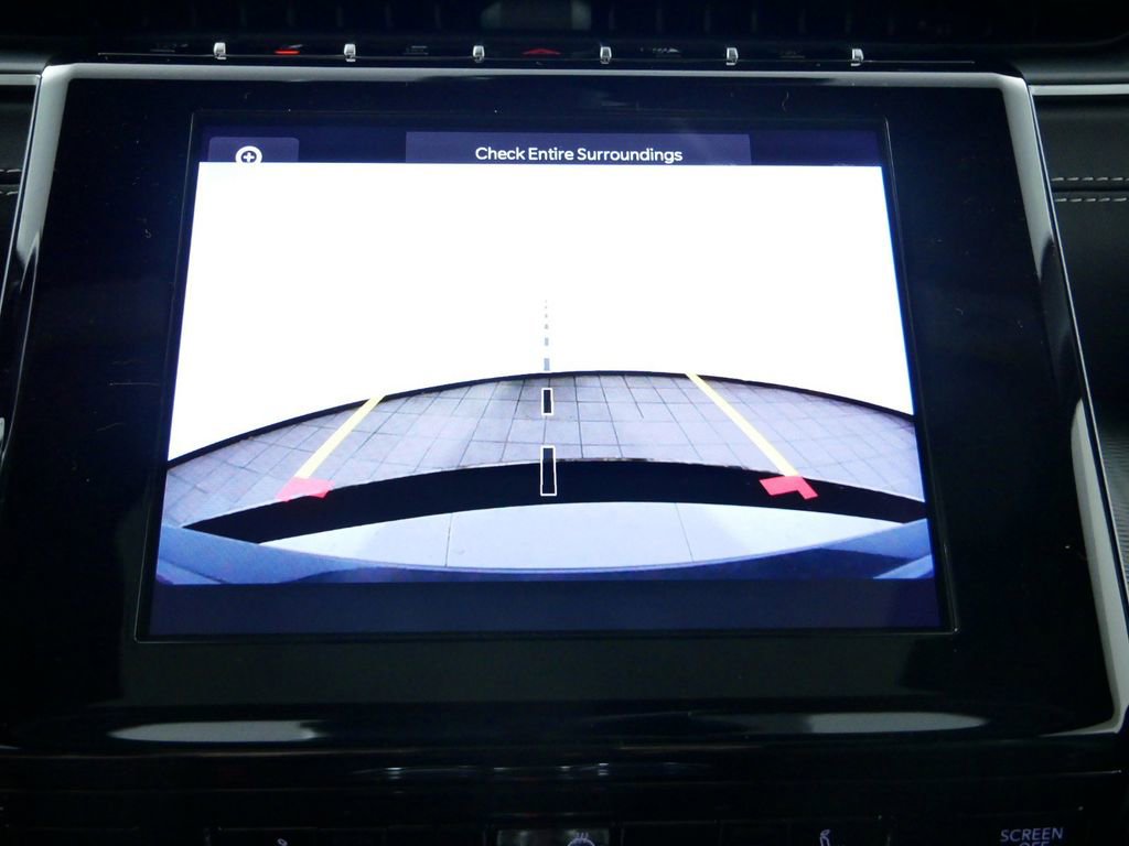 Certified 2024 Jeep Grand Cherokee Altitude image 46