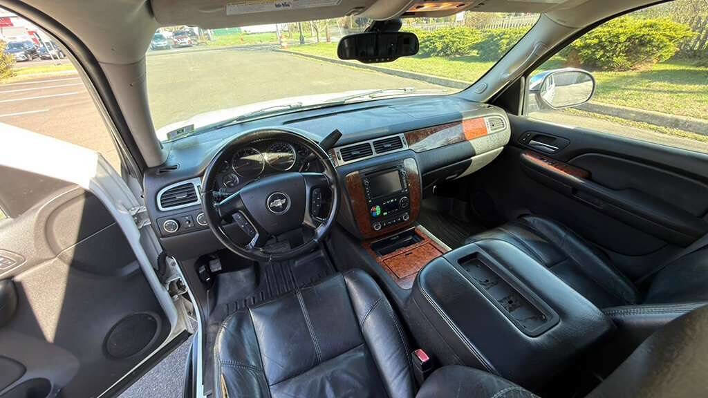 Used 2007 Chevrolet Tahoe LTZ w/ LTZ Preferred Equipment Group image 25
