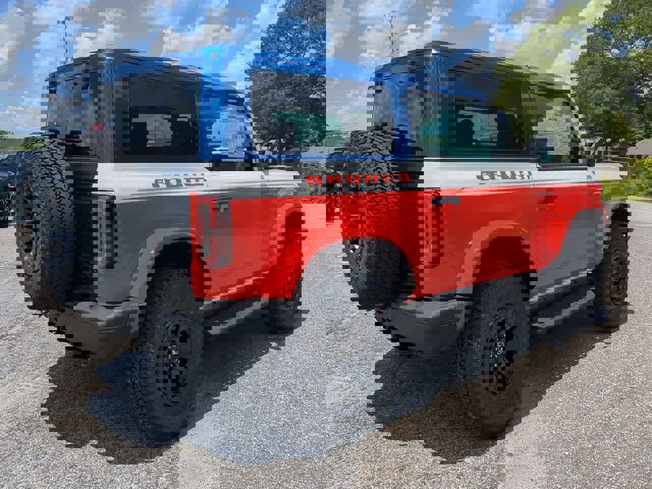 New 2025 Ford Bronco Stroppe Edition image 3