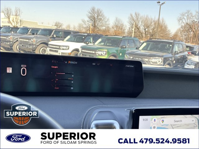 Used 2025 Ford Expedition Platinum image 31