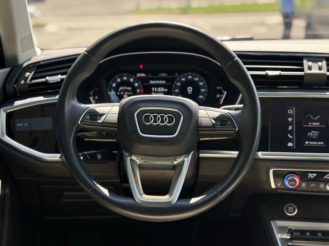 Used 2022 Audi Q3 2.0T Premium w/ Convenience Package AWD/4WD image 28