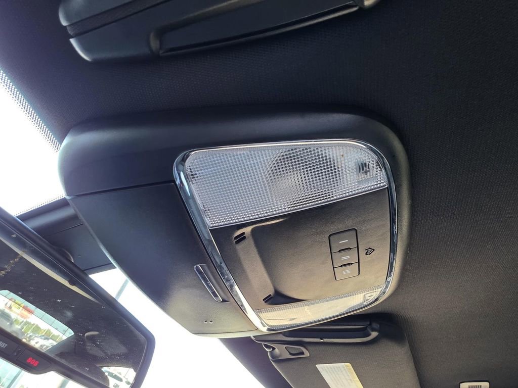 Used 2022 Dodge Charger R/T RWD image 31