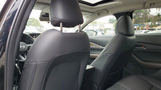 New 2025 MAZDA CX-30 AWD 2.5 S w/ Premium Package image 13