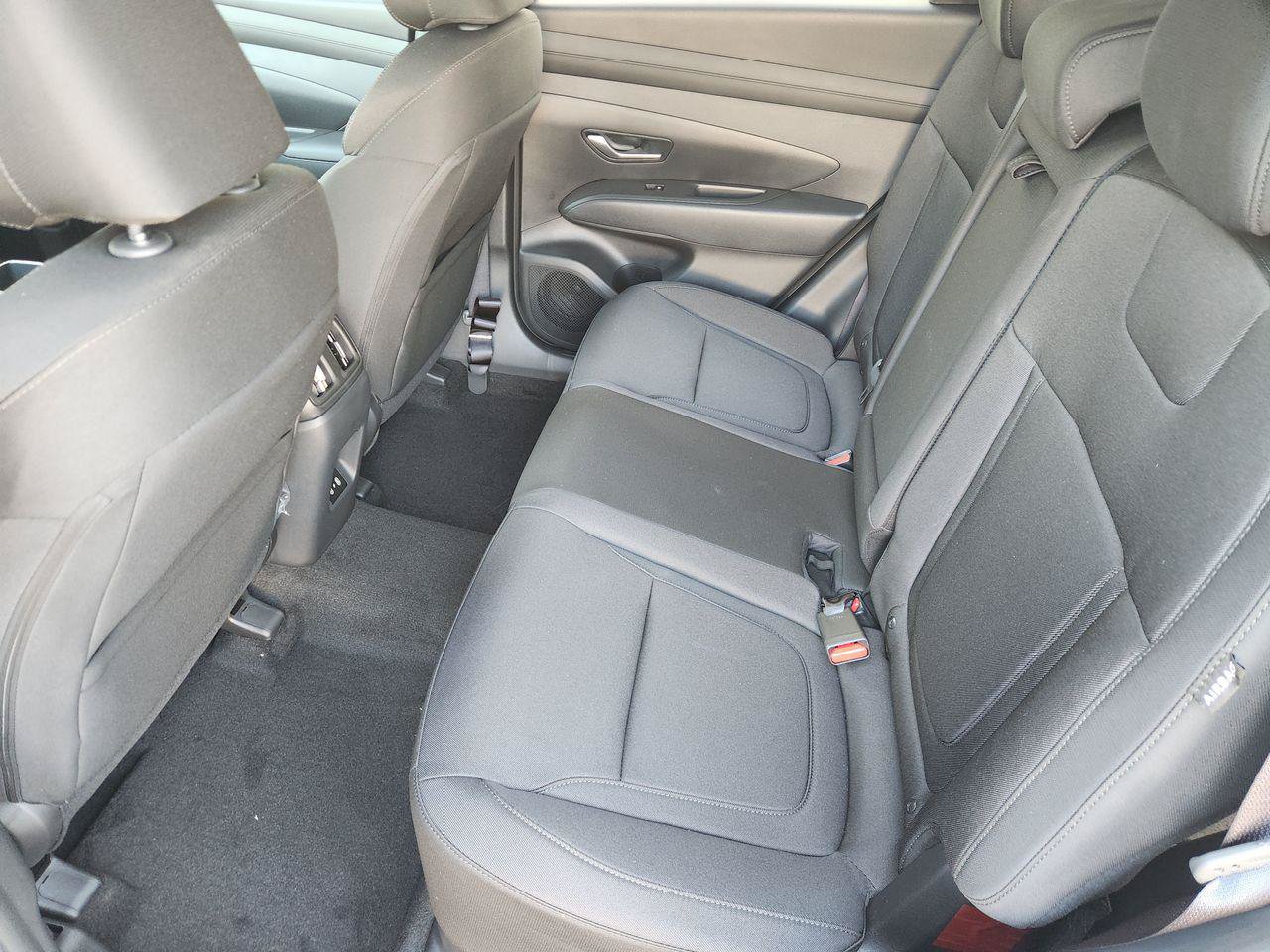 New 2026 Hyundai Tucson SEL FWD image 28