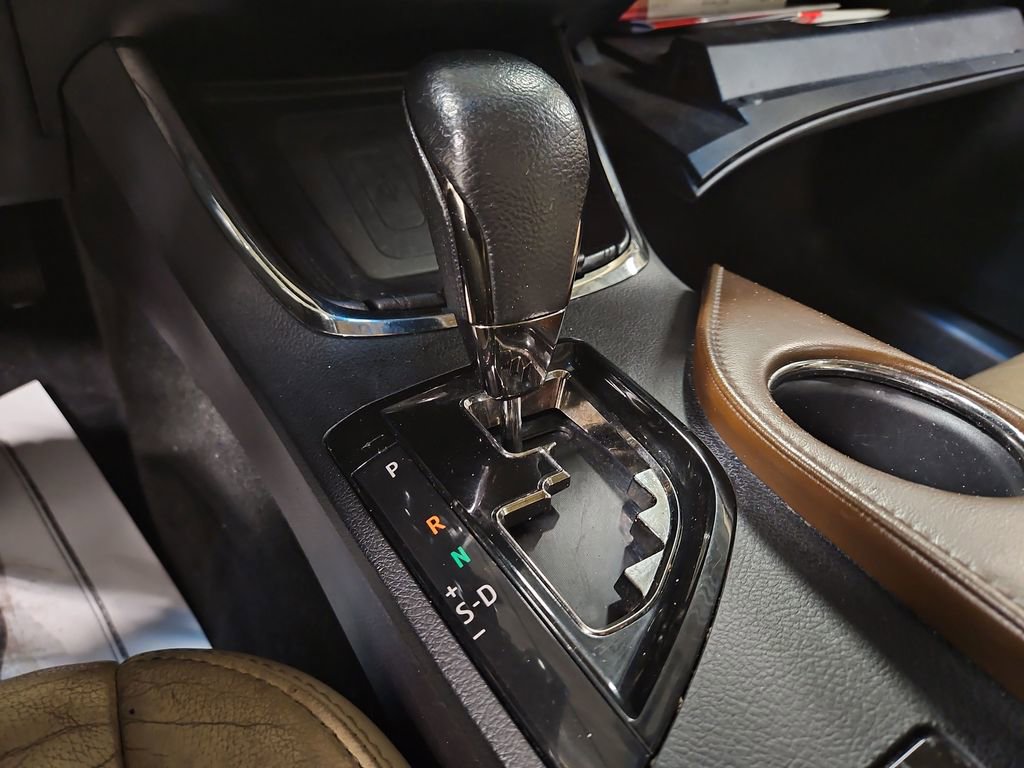 Used 2016 Toyota Avalon XLE Premium image 22