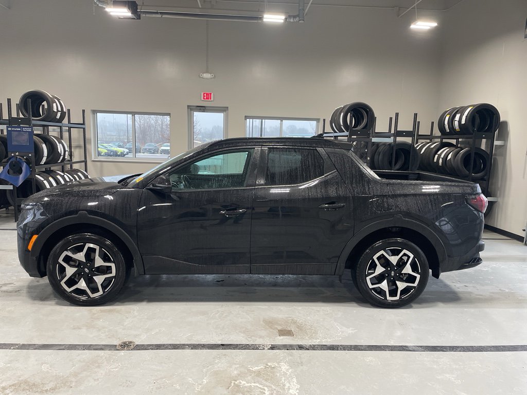 Used 2022 Hyundai Santa Cruz Limited image 3