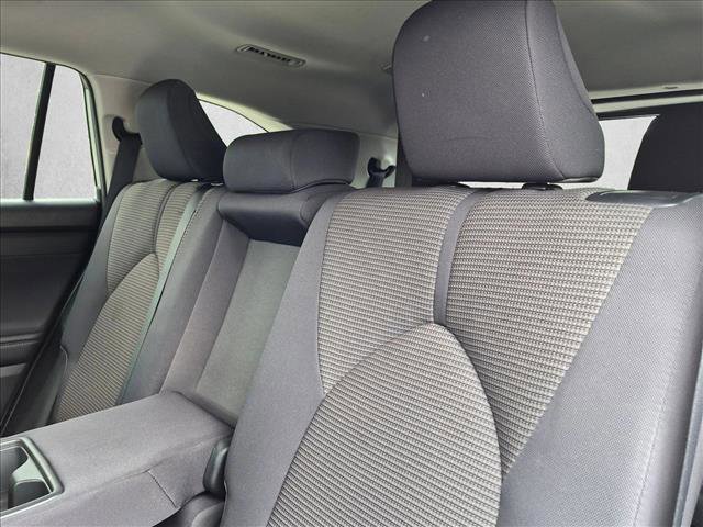 Used 2020 Toyota Highlander LE FWD image 14