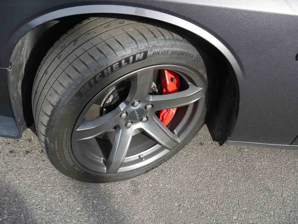 Used 2021 Dodge Challenger SRT Hellcat Redeye image 14