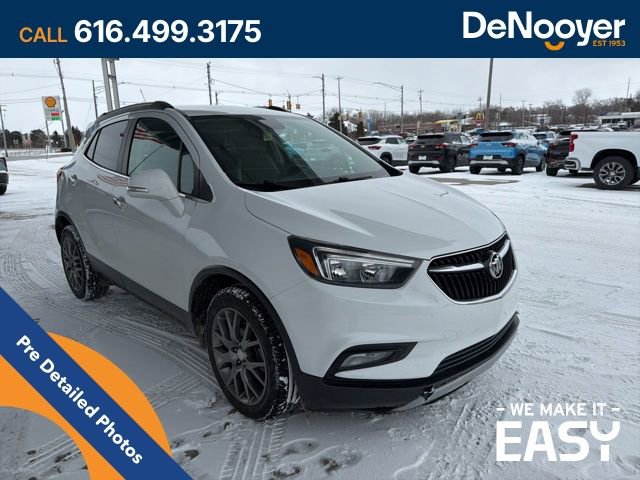 Used 2019 Buick Encore Sport Touring image 3