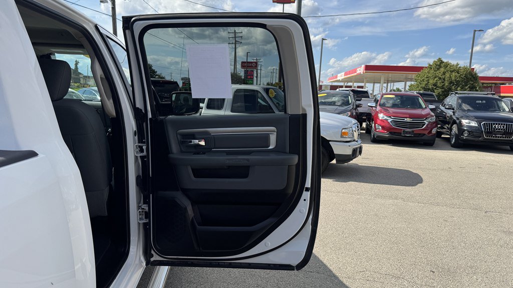Used 2019 RAM 1500 Big Horn AWD/4WD image 24