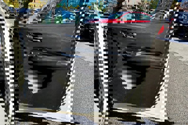 Used 2020 Cadillac XT4 Sport w/ Driver Awareness Package image 24