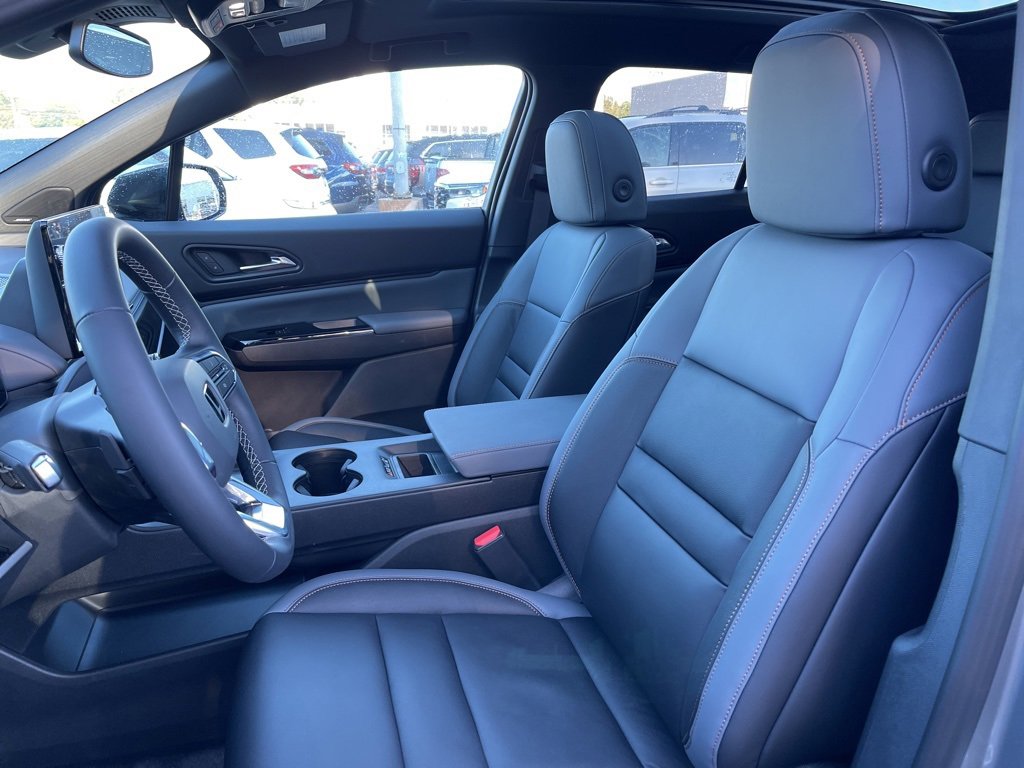 New 2025 Honda Prologue Touring image 17