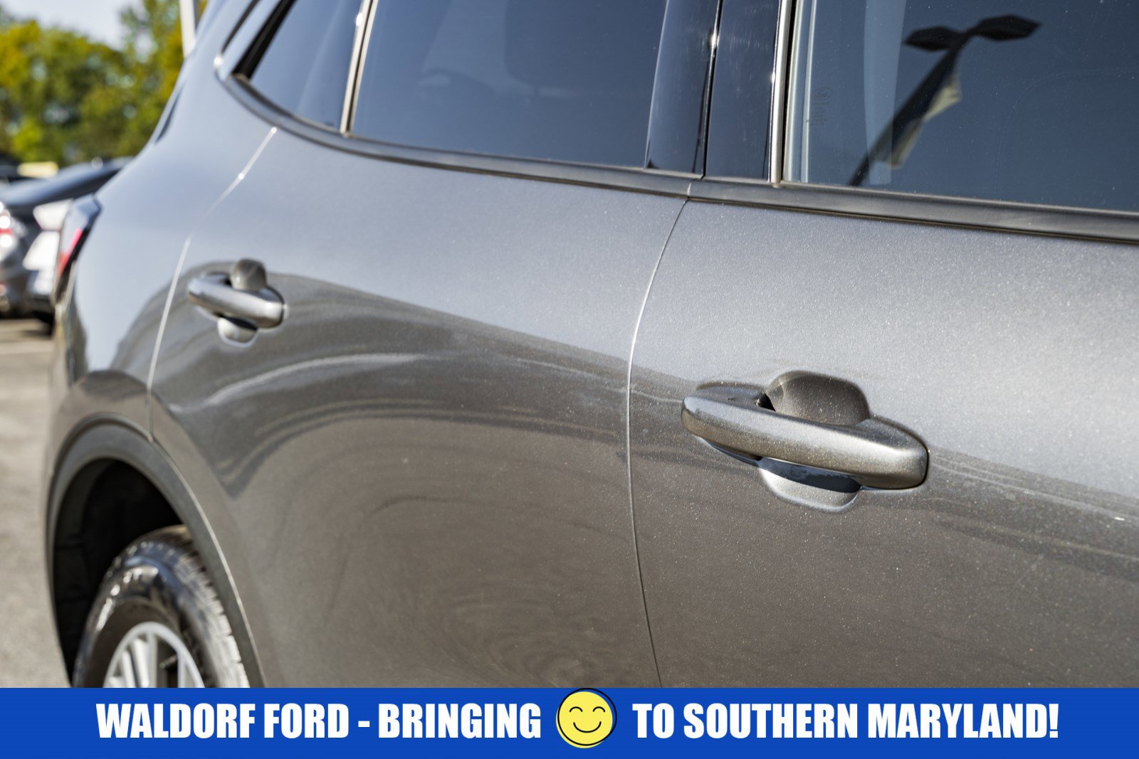 Used 2022 Ford Escape SEL image 18