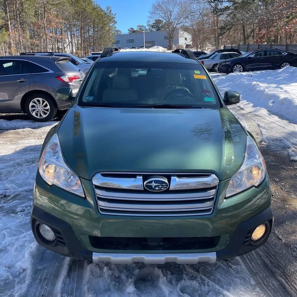 Used 2013 Subaru Outback 2.5i Limited w/ Moonroof Pkg image 4