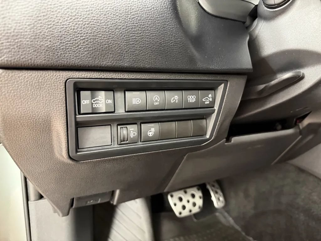 Used 2024 Toyota Tundra SR5 w/ TRD Off-Road Package AWD/4WD image 15