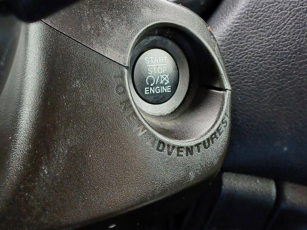 Used 2021 Jeep Renegade Limited AWD/4WD image 17