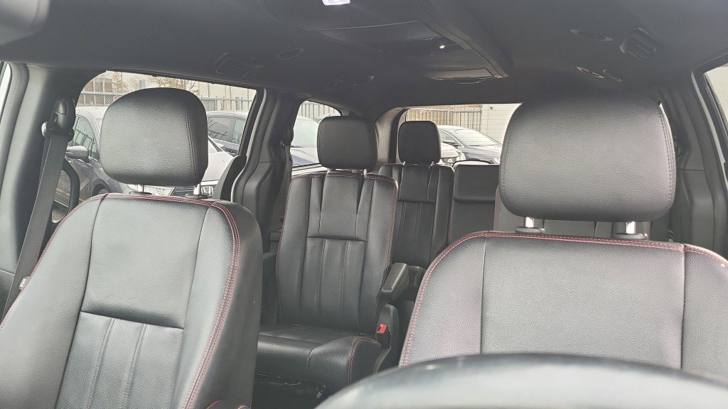 Used 2019 Dodge Grand Caravan GT image 14