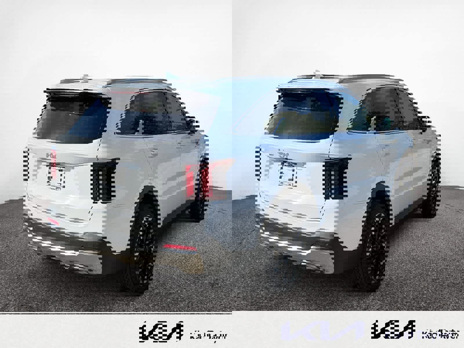 Used 2025 Kia Sorento SX image 5