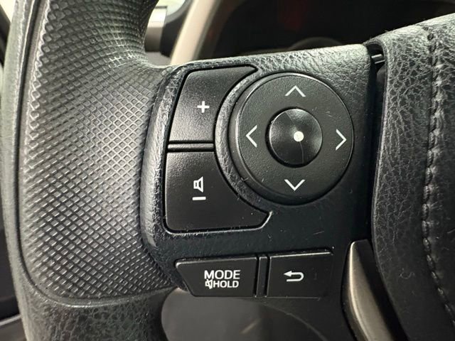 Used 2013 Toyota RAV4 XLE AWD/4WD image 15