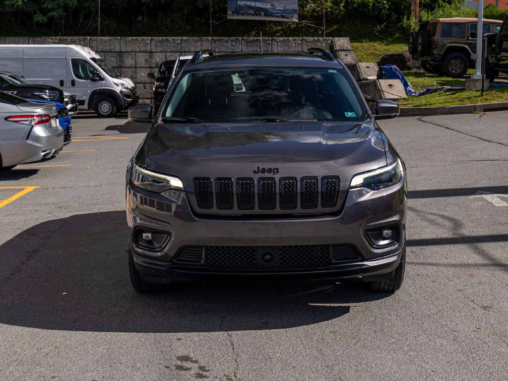 Certified 2021 Jeep Cherokee Latitude Plus AWD/4WD image 2