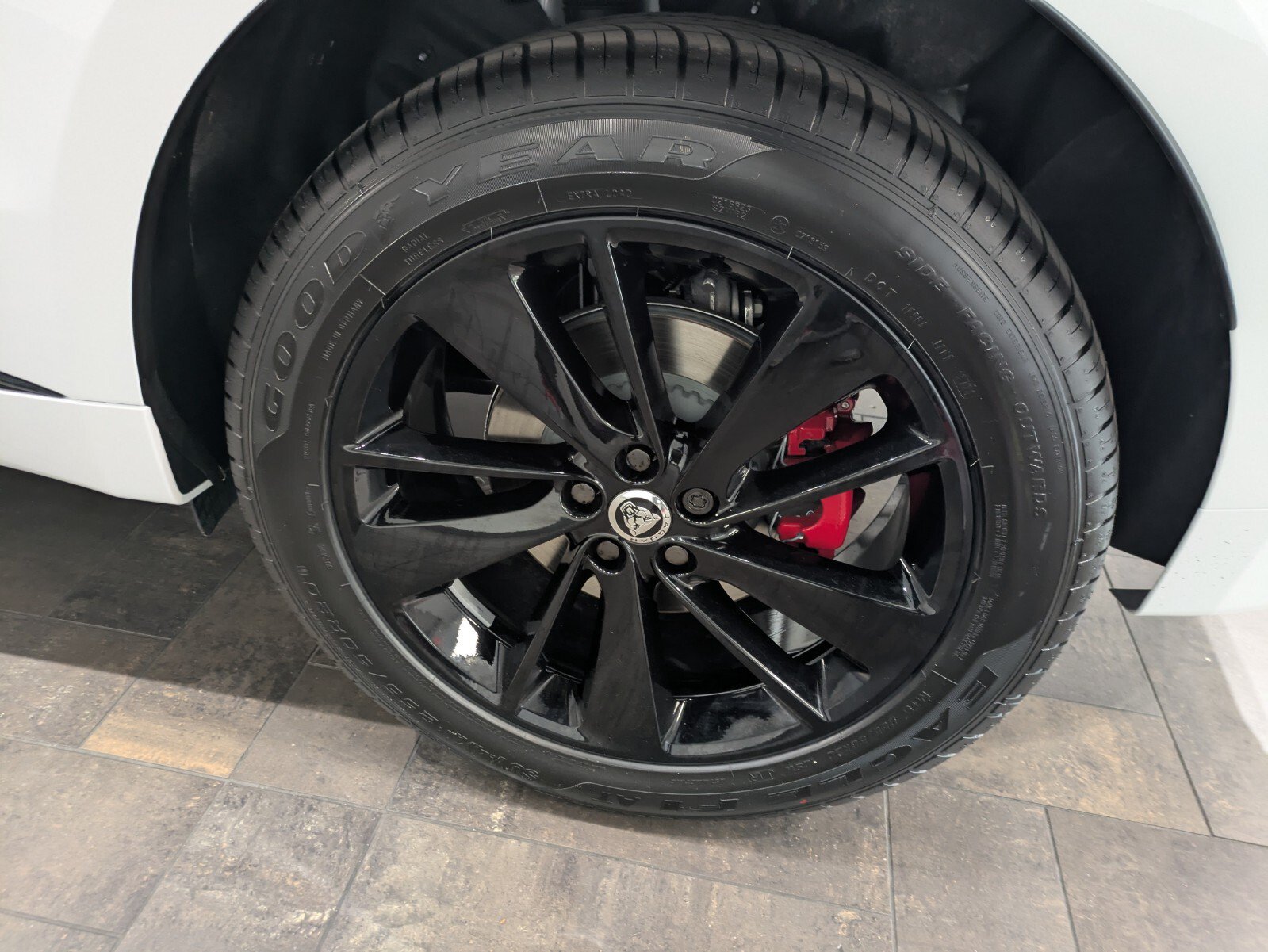 New 2026 Jaguar F-PACE R-Dynamic S AWD/4WD image 14