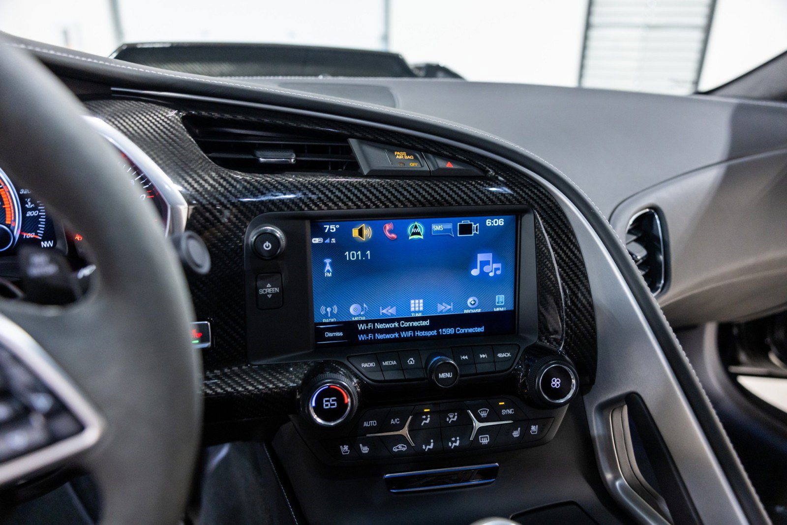 Used 2019 Chevrolet Corvette ZR1 RWD image 38