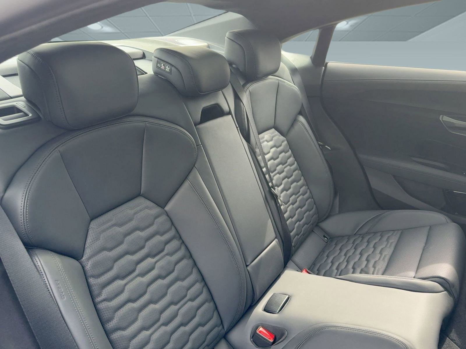 New 2026 Audi RS e-tron GT performance image 30